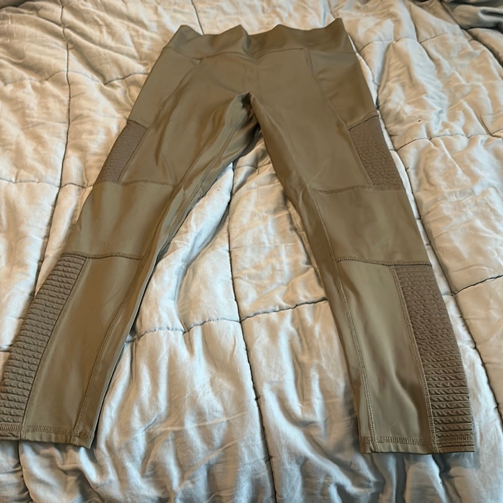 Gently used fabletics Moto leggings size large